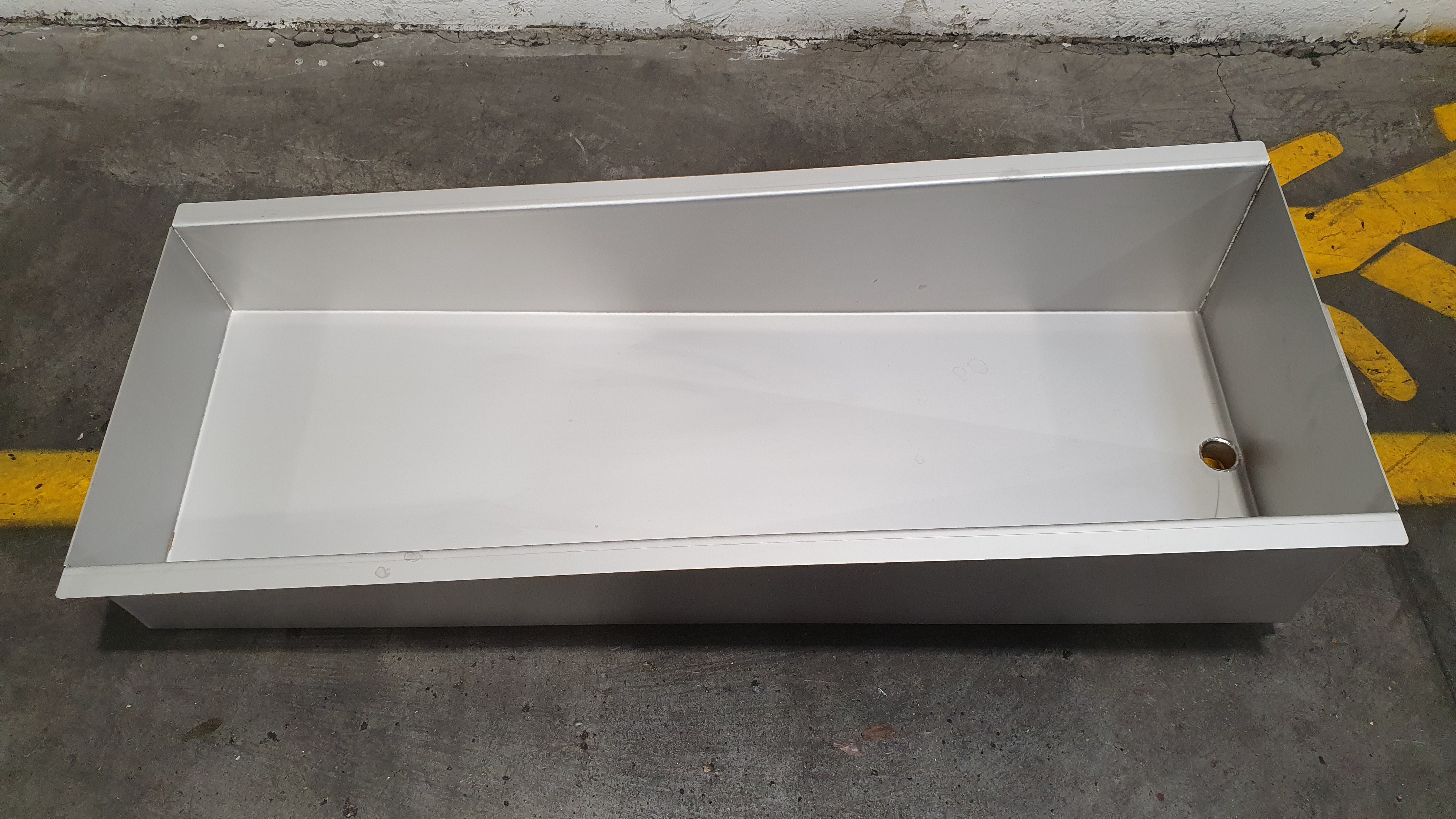 HS/bac-inox-1150x456-ht250-webi1