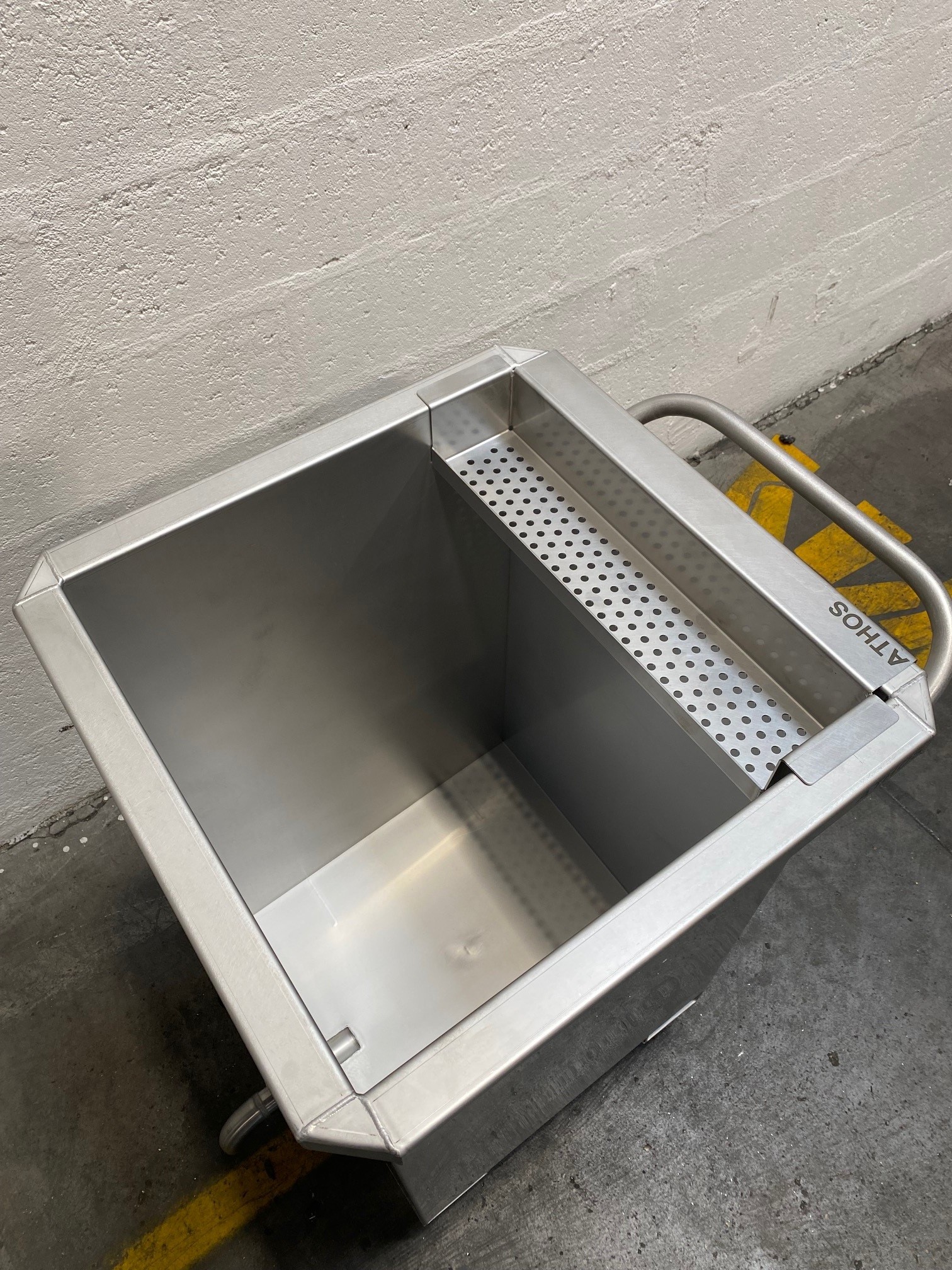 BOBET Matériel - Stainless steel tank for filling nozzle - Nous…