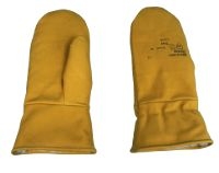 Freezer mitt