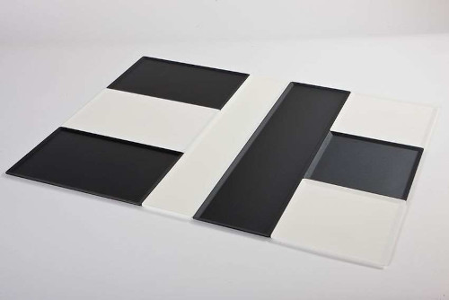 PLAT_PLEXI_NOIR_BLANC_6_75