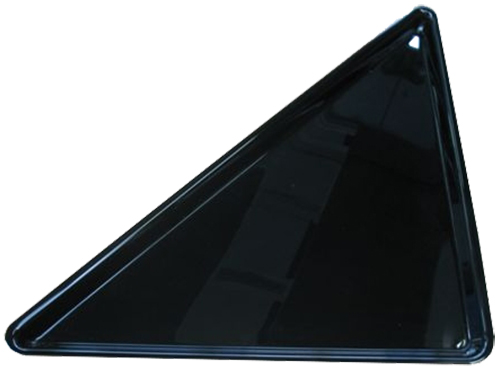 Black triangular dish
